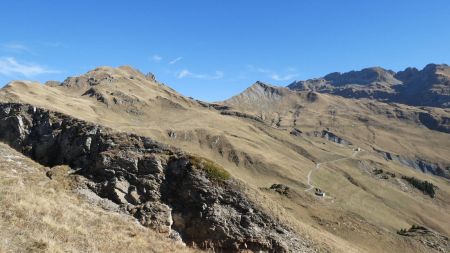 Prochaine étape rejoindre le col du Coin.