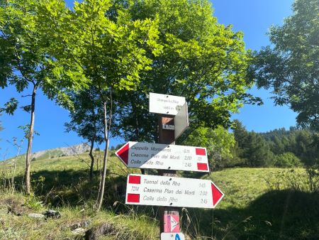 Prendre l’itinéraire à droite.