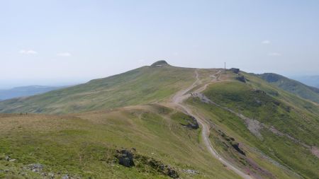 Le Plomb du Cantal depuis le Puy du Rocher