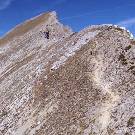 La montée qui mène à la Tête de Garnesier