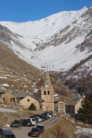 Les Hières devant le vallon