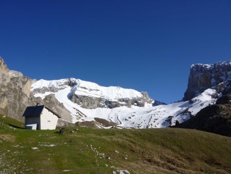 Chalet du Vallon d’Âne, au pied du Pic de Bure