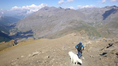 Le patou, il nous a un peu suivi dans la descente