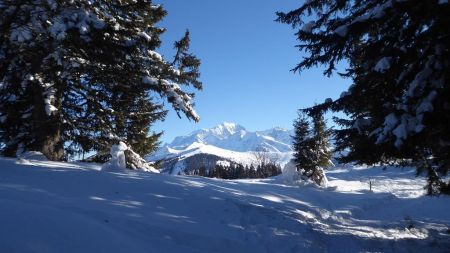 Fenêtre sur le Mont Blanc