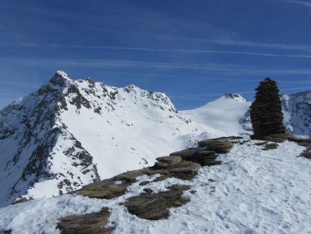 Il est visible depuis la vallée !