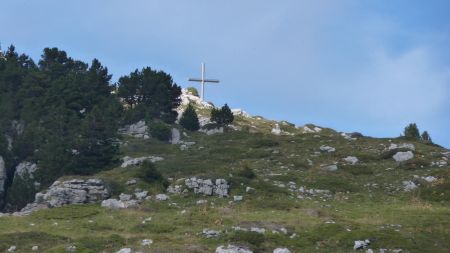 6/ En montant a la Croix