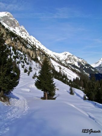 Vue arrière sur le Col de Napremont