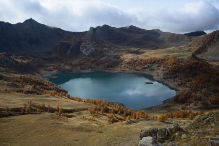 Vue sur le lac d’Allos