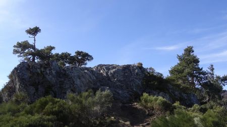 Arête sud-est des Trois Dents.