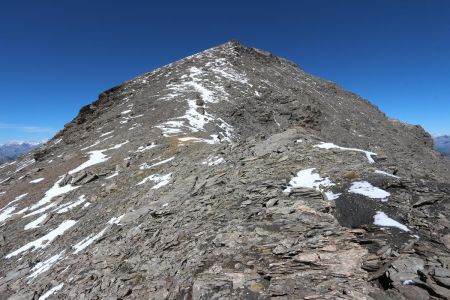 Montée à la Cima del Pelvo.