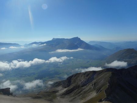 Sommet du Rocher Rond : le Plateau de Bure.