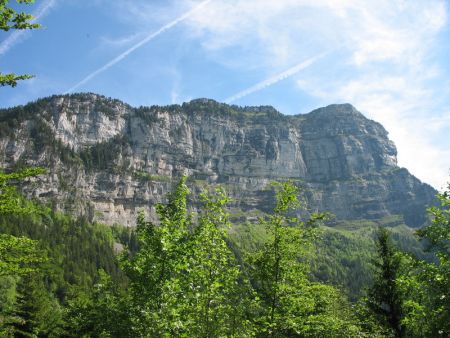 Rochers du Biolet vus depuis La Plagne