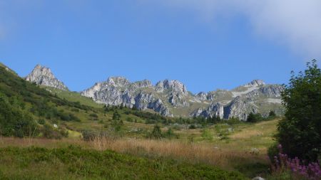 Belle éclaircie sur le Roc Rouge, Louche Percée, Sarvatan