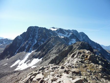 Sur l’arête