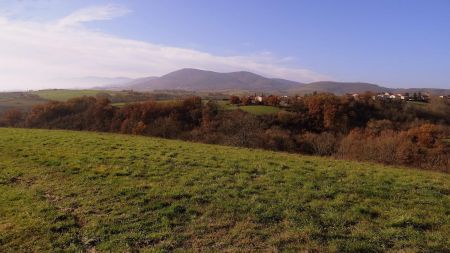 Vers le mont Monnet et les grands crêts qui sont dans la brume.