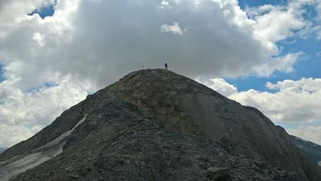 Bientôt au sommet