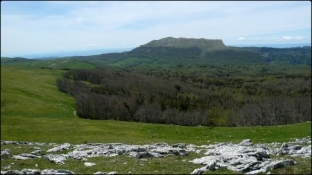 Le Roc de Toulau, du Pas de la Ferrière.