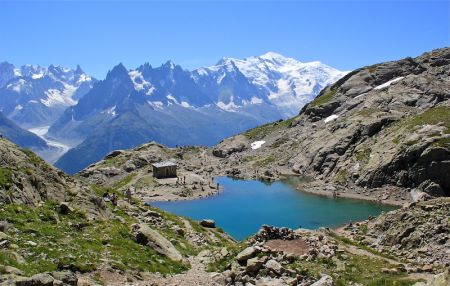 Le refuge avec vue sur la mer de glace