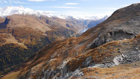 Vue arrière sur une partie du chemin parcouru.