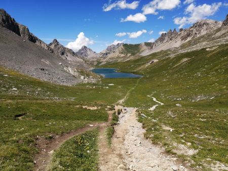 Au lac de l’Orrenaye avec un paysage de carte postale !