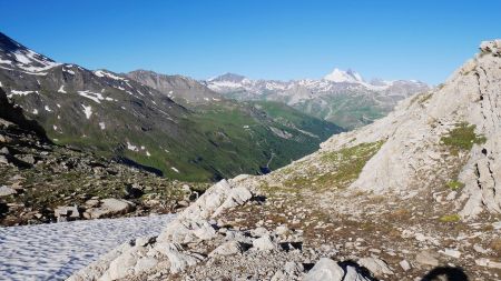 Vue arrière du haut des Pentes des Cavales.