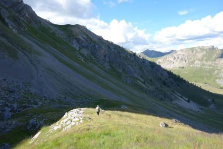 Puis en fin de couloir il faut tirer à gauche vers le Col de la Trancoulette parfaitement visible