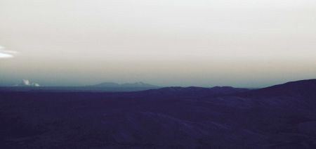 le Canigou(2784m) vu du Cheval-Blanc à 366km(1/1000 de la distance Terre-Lune) au crépuscule