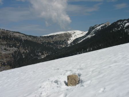 Borne-frontière - Vallon de Pratcel