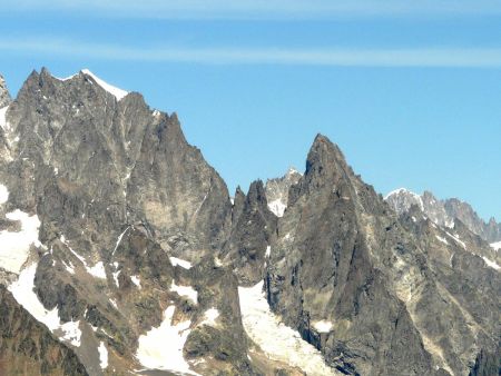 Aiguille Blanche et Aiguille Noire de Peuterey.