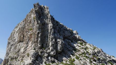 Le ressaut à contourner.