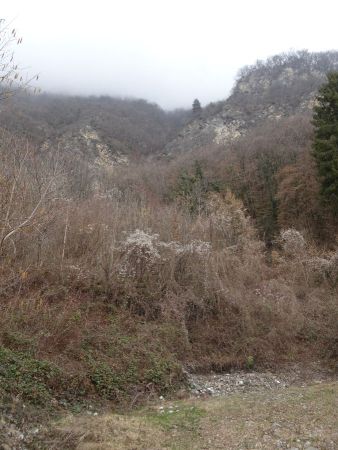 Sous l’Arclusaz dans les nuages