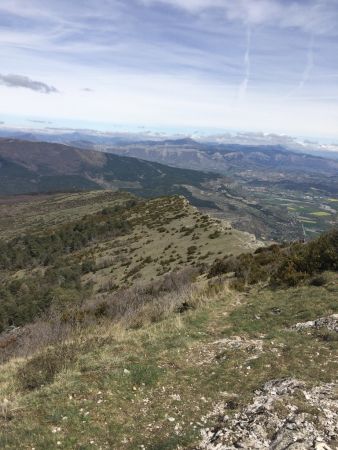 La longue crête à descendre.