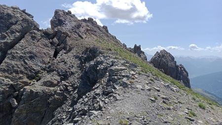 La crête sommitale menant au sommet de Tête Noire