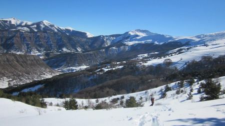 Premières vues sur les Monges