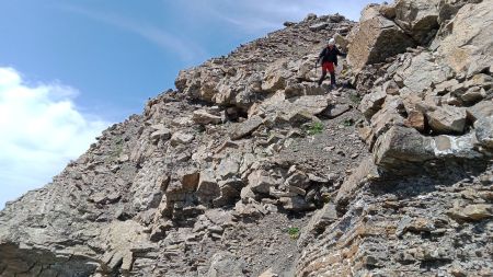 Descente du sommet par le même itinéraire