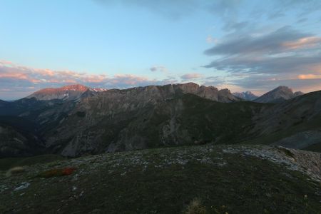 Lever de soleil sur le Dévoluy.