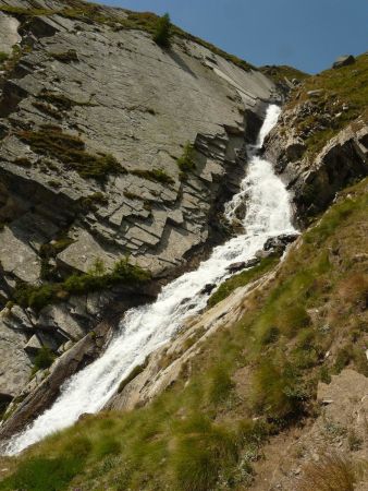 Le torrent de Gran Lauson, sous le hameau du même nom.