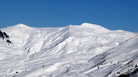 Le Grand Crétet dominant le refuge du Nant du Beurre