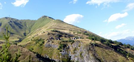 Hameau perché