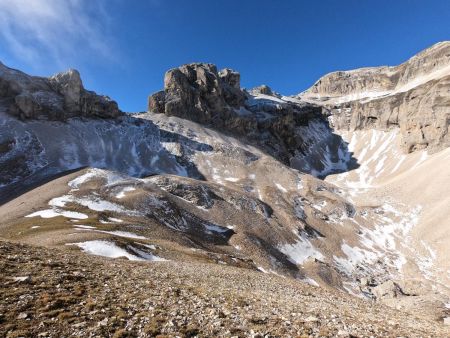 Vue sur le Pas la Cloche.