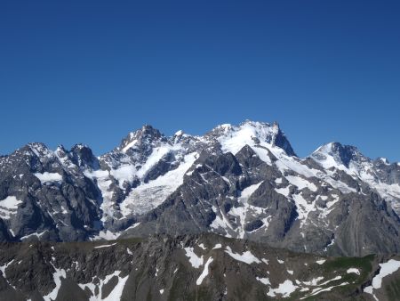 Demi zoom sur Pic gaspard, Pavé, Pic Oriental, Doigt de Dieu, Meije et Rateau