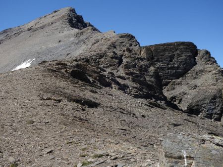 Montée le long de la crête...