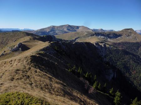 Traversée de la montagne de Jajène.