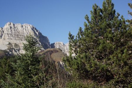 Le Pas de Berriève se devine dans l’ombre