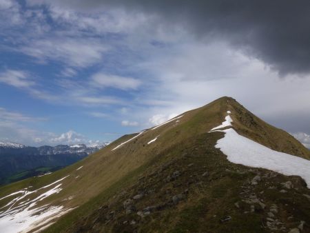 La large crête menant au sommet Sud