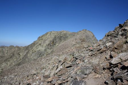 Le Ténibre au bout du chemin de crête