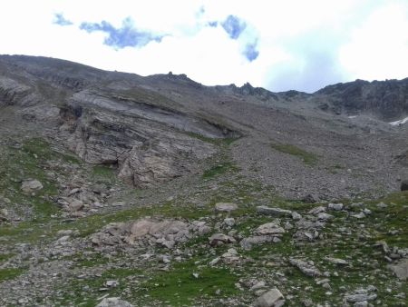 La pause s’impose après la rude descente