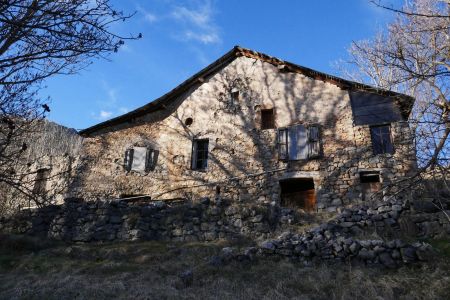 La vieille maison de campagne.