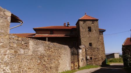 Hameau de Mantelin.