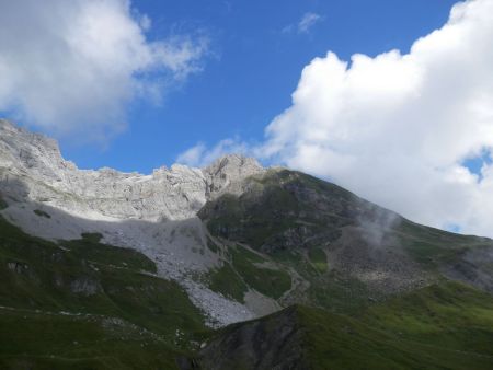 Arêtes effilées du côté de Chombas